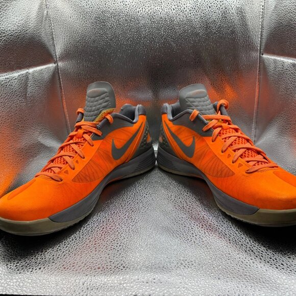 Size 10.5 Nike Zoom Hyperdunk 2011 Low Orange Gray Running Sneaker 487637-800 - Picture 5 of 12